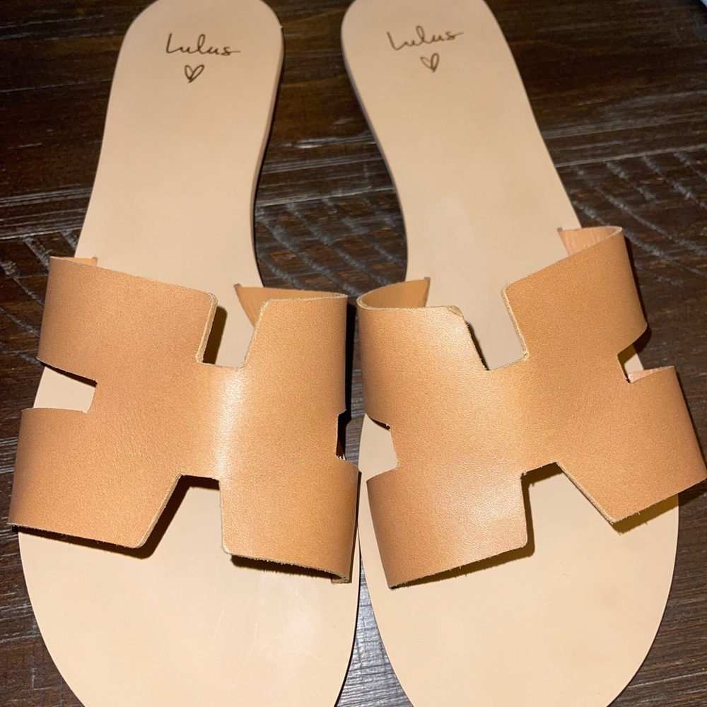 Tan Sandals - NEVER WORN - Lulus